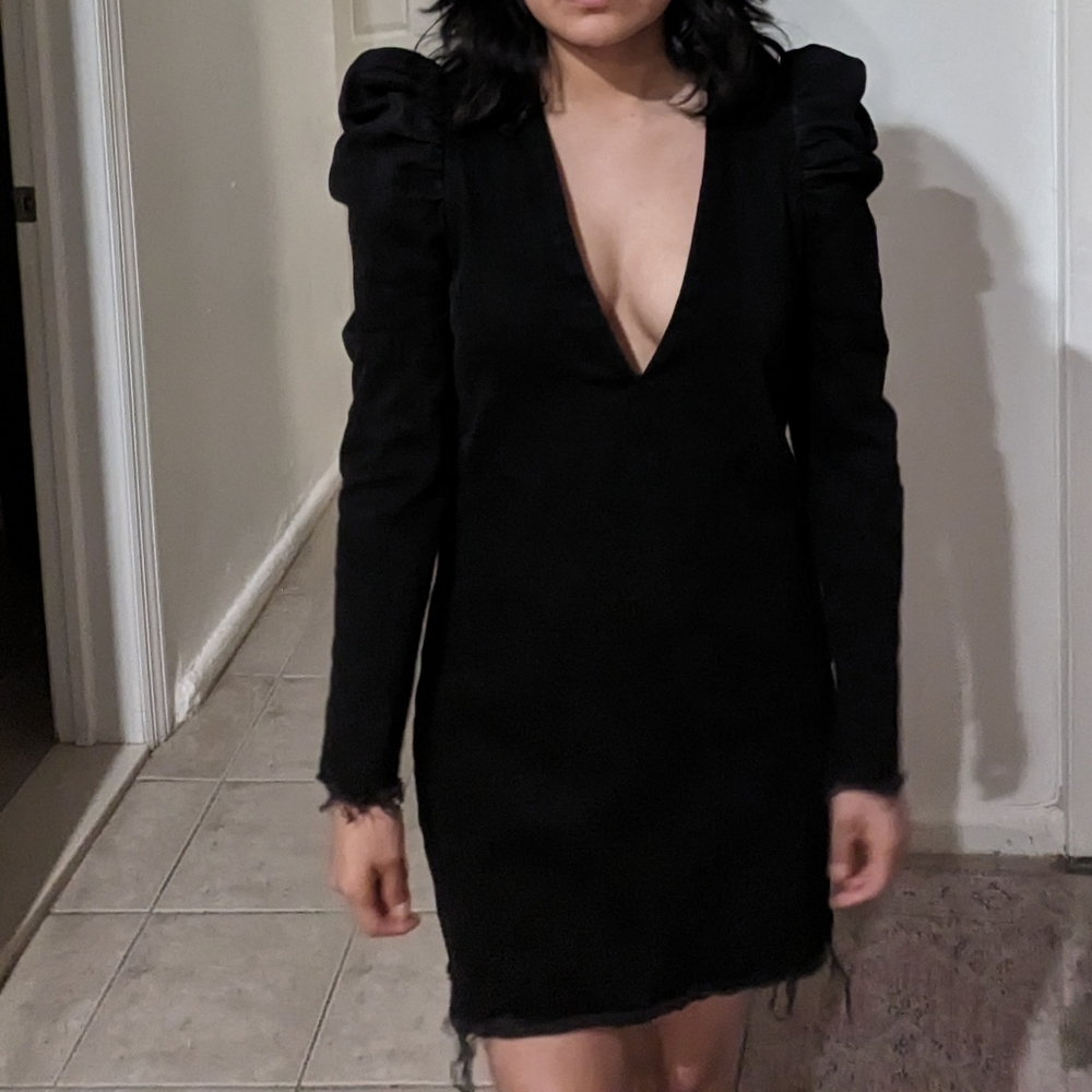 Zara v cut denim dress